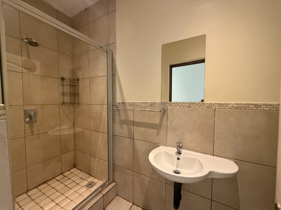 To Let 2 Bedroom Property for Rent in Landsmeer Residential Estate North West